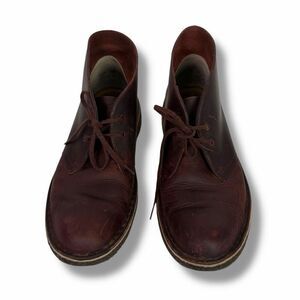 Clark’s Originals Women’s Dessert Chukka Boot size 8.5
